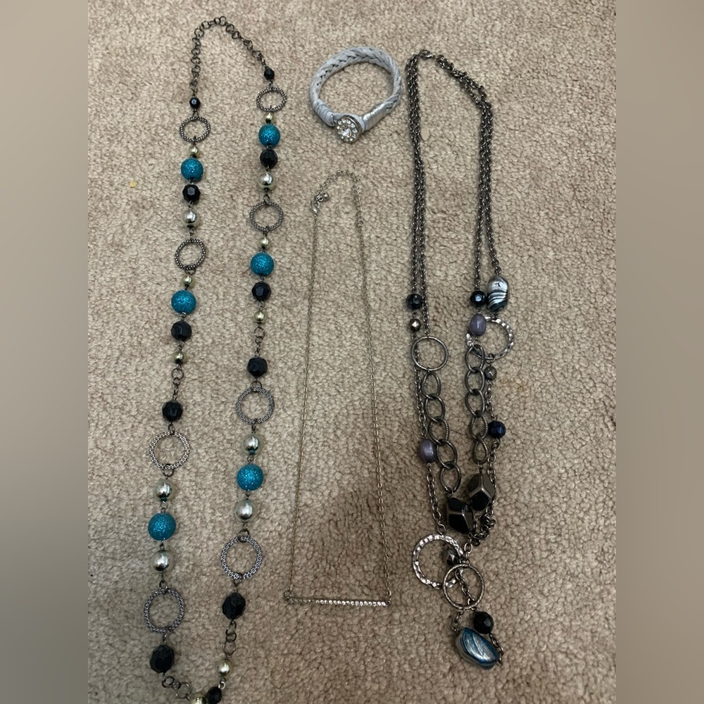Set of 4 Blue and Silver Jewelry
